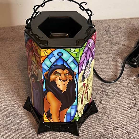 Disney Villains All the Rage Scentsy Warmer New in Box! - Picture 7 of 12